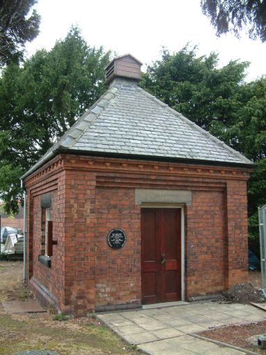pump-house-006r.jpg